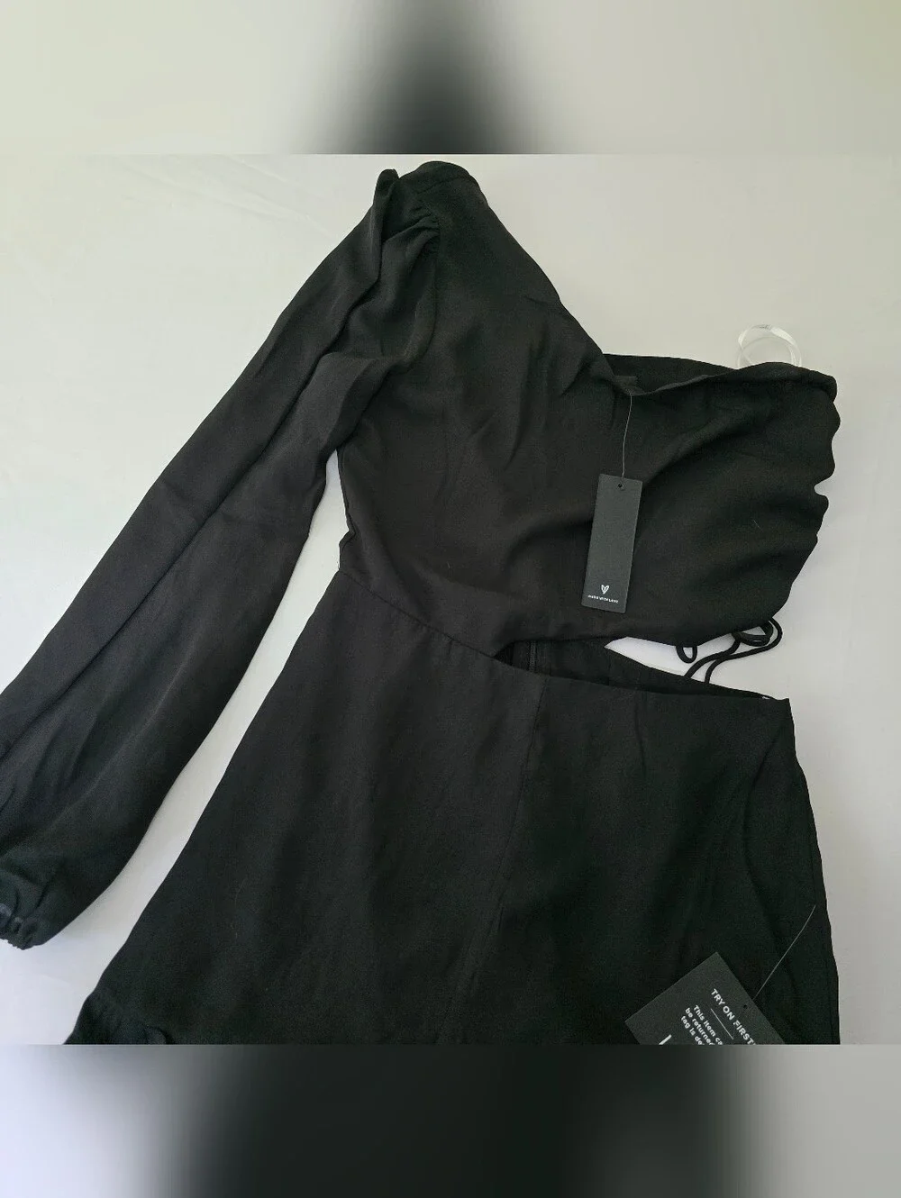 Lulus Dream Plans black one-shoulder cutout romper Size Small NWT - Picture 4 of 16